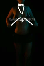 Detailed Sexy Harness with Reflective Bust - SH404