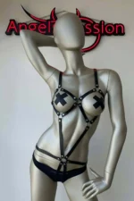 Body-hugging Leather Fantasy Harness - SH240 - Image 3