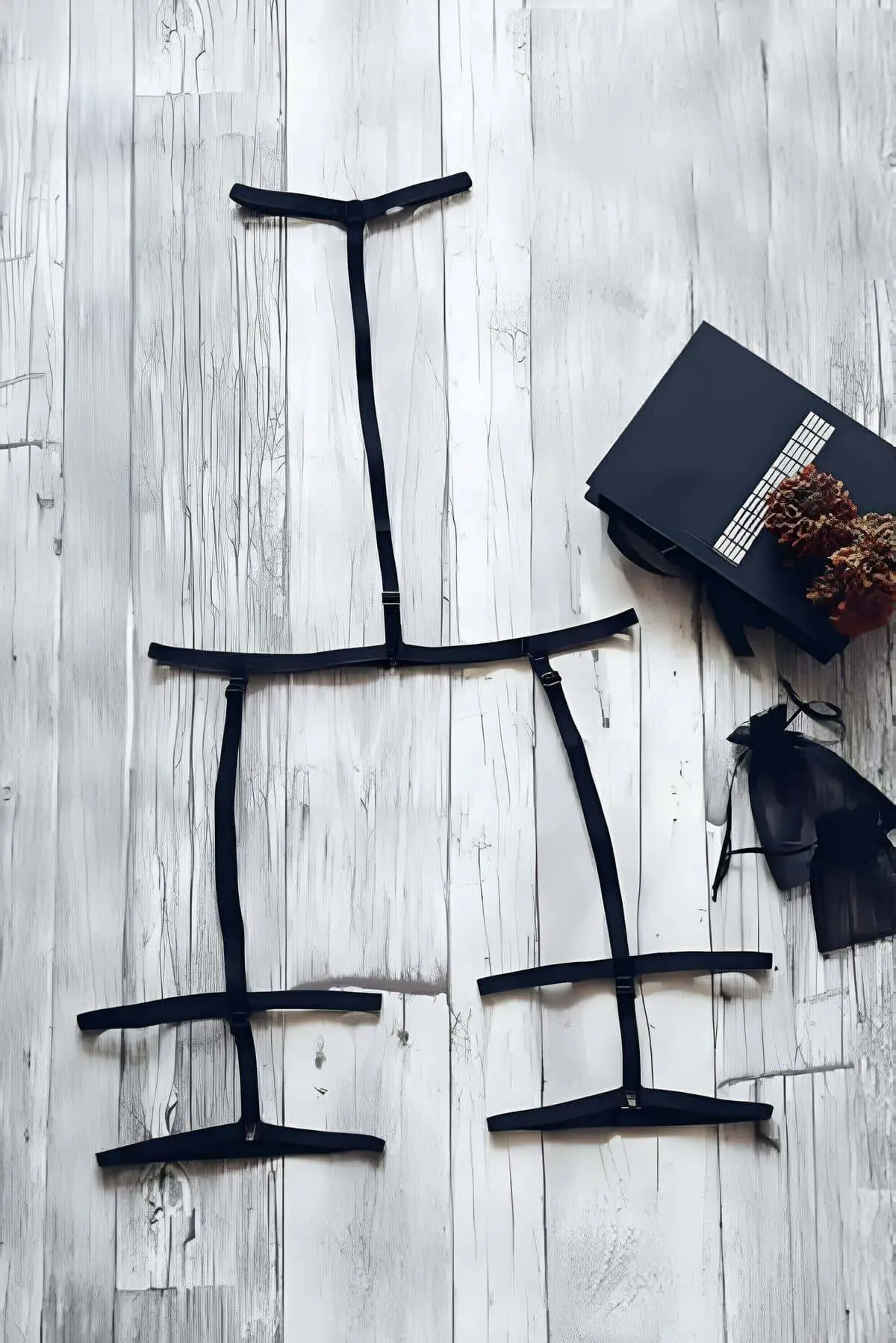 Waist, Neck and Leg Fastening Harness Garter - SH150