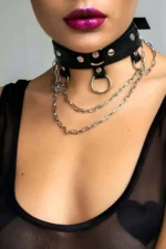 Stylish Leather Choker Collar Accessory with Chain and Link Detail SH654