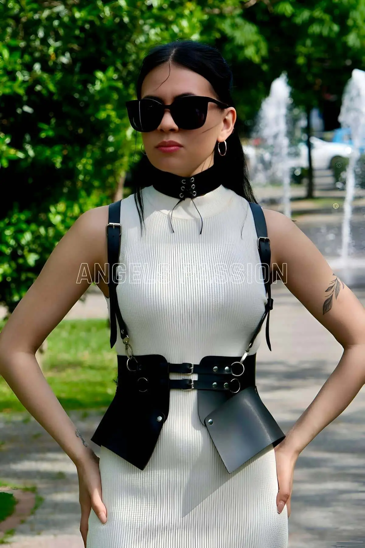 Stylish Leather Belt and Choker Set for Dresses, T-Shirts and Shirts - SH622