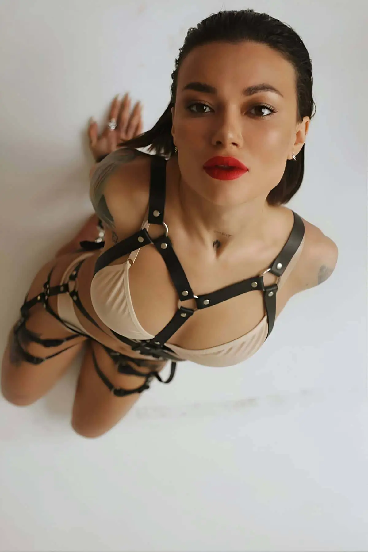 Sexy Shoulder Strap Fantasy Leather Top and Bottom Set - SH719