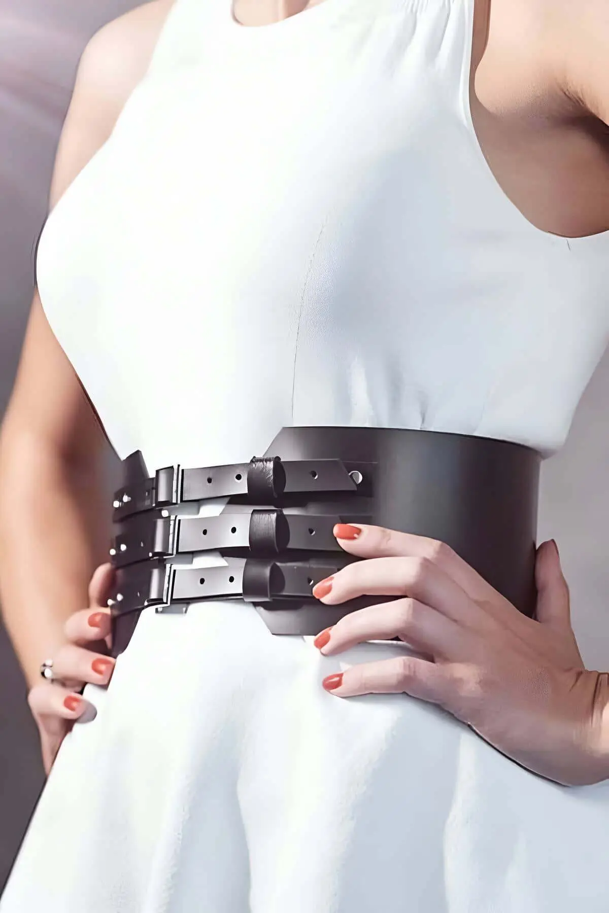 Stylish Leather Belt with 3 Buckle Details at the Front - SH618
