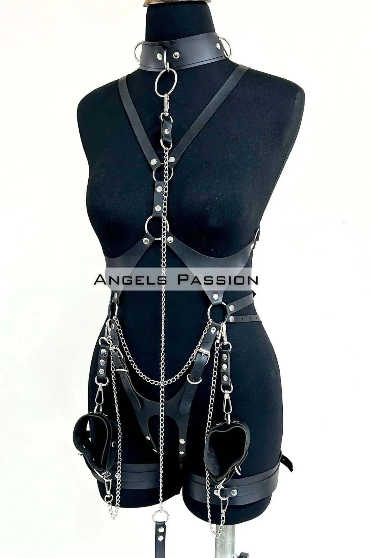 Stylish Leather Harness with Collar and Chain Detail, Leather Fancy Wear - SH1225