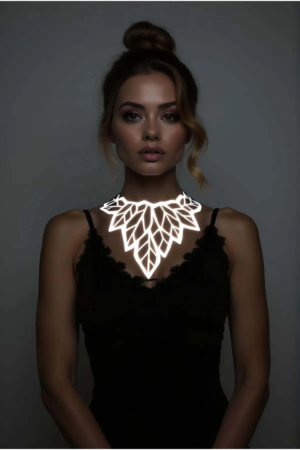 Large White Reflective Leaf Choker Necklace, Stylish Laser Cut Necklace - SH1417
