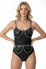 Elegant Harness Set with Transparent Chain
