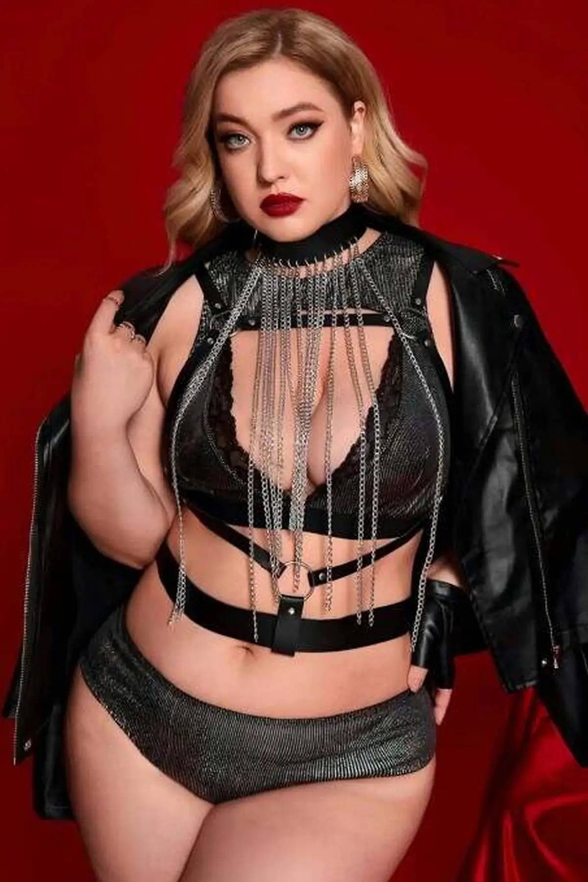 Neck-Chained Chest Harness - SH947