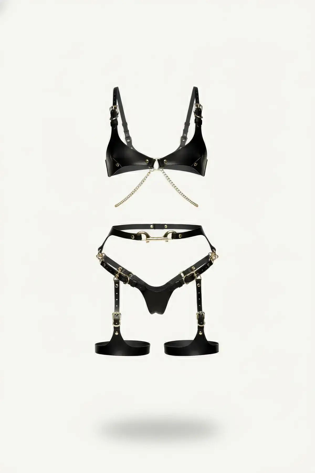 Black Leather Harness Set with Chain Detail and Buckle - SH1379