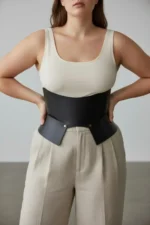 Plus Size Black Women's Leather Corset Belt for Slimming Waist Look - SH611 - Image 3