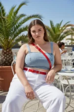 Plus Size Red Women's Belt with Classic Buckle, Stylish Outfit Complement. - SH917 - Image 3